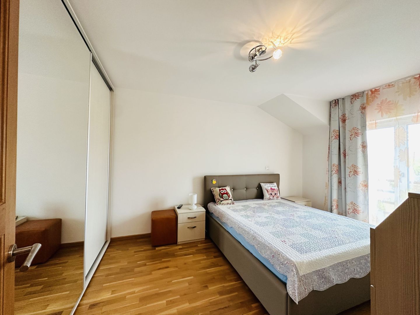 Oferta Inchiriata- Casă cu drum privat | 3 dormitoare | 110 mp | Timișoara - Poză 26