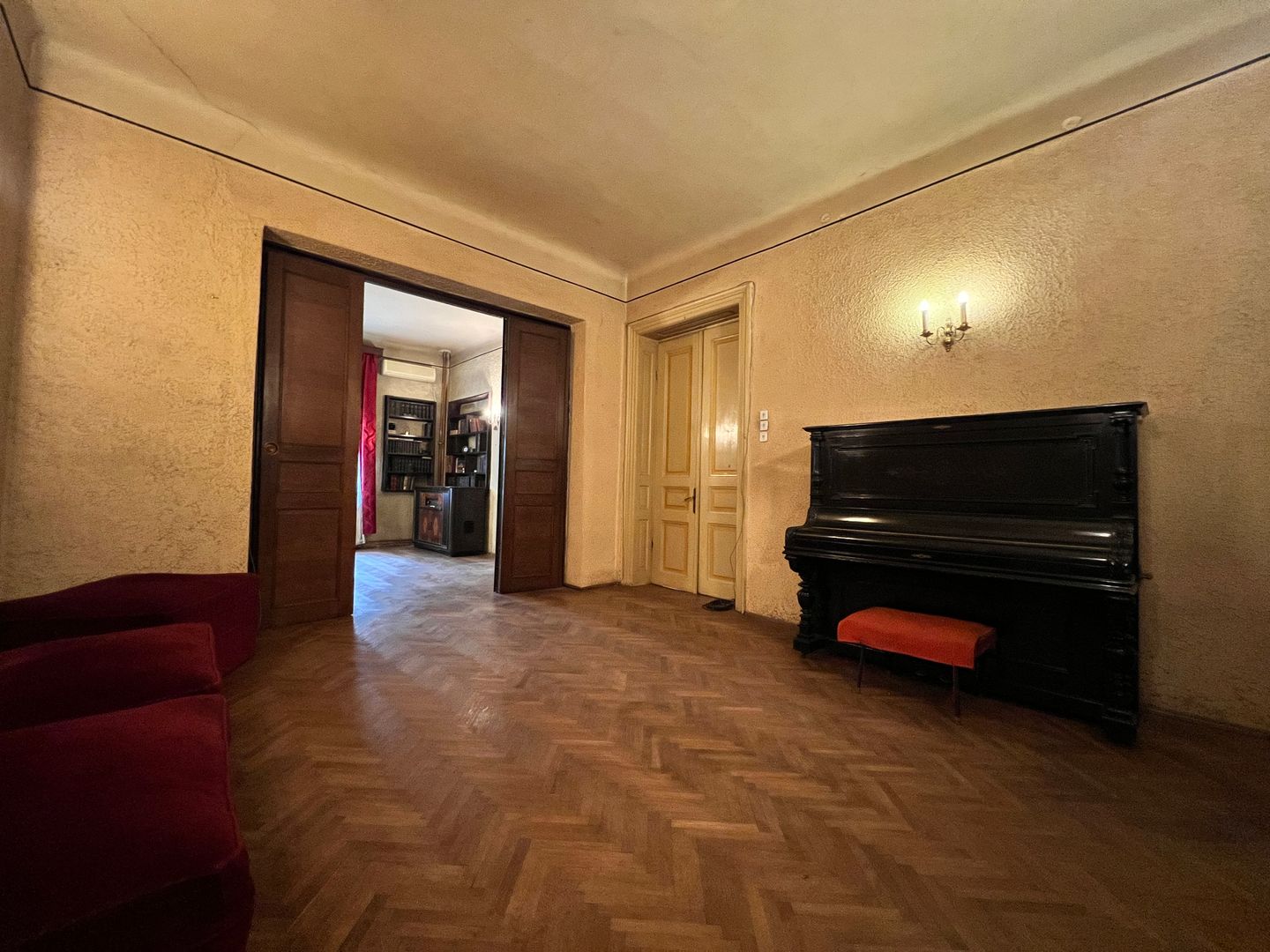 Casă interbelică de închiriat – Str. Barbu Văcărescu nr. 33 - Poză 13