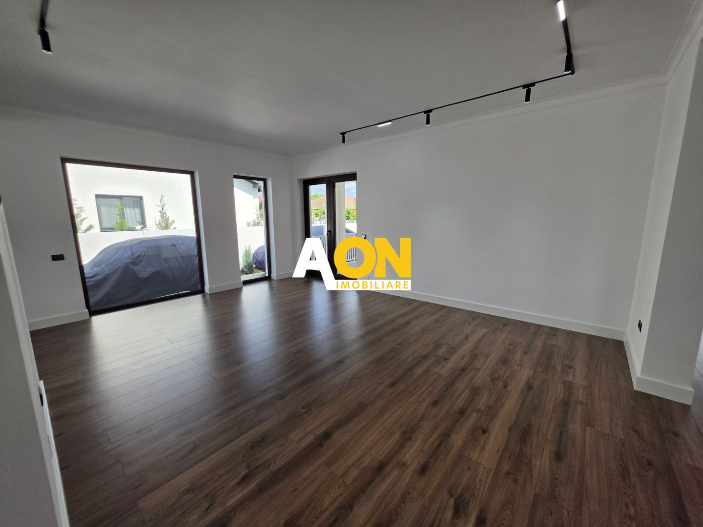 Casă Individuală de Vânzare, 4 Camere, 500mp Teren, Zona Alba Micești - Poză 12