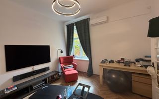 Apartament cochet vila edificata in perioada interbelica - Poză 5