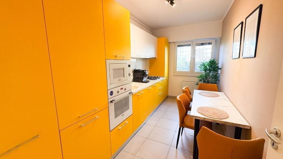 De vanzare Apartament 3 camere Granvia Lujerului - Poză 7