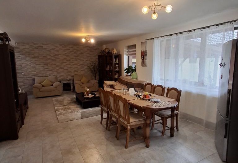 Casa rustica în zona superba Dambul Morii, Brasov - Poză 2