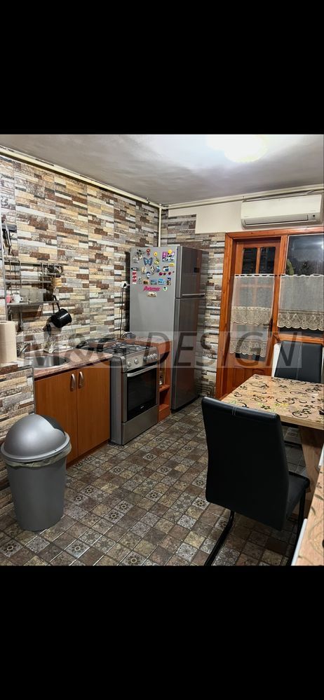 2 camere etaj 1 , Aradului-Torontalului - Poză 2