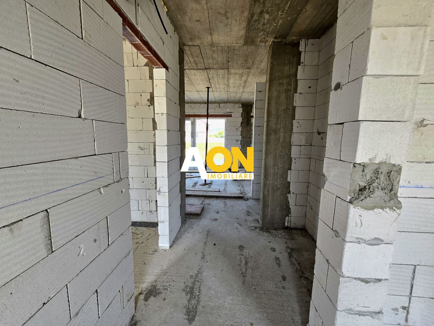 Casă Individuală, 510mp Teren, Zona Alba - Micești - Poză 7