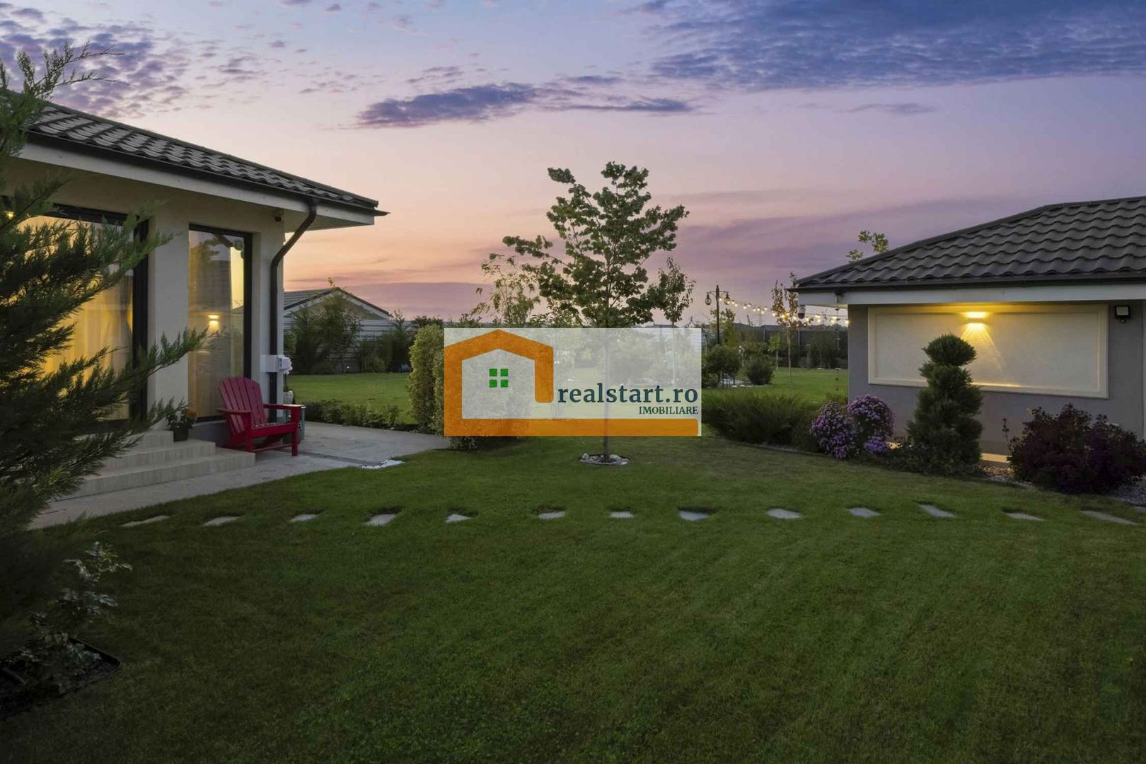 Langa Padure si lac, Vila P+Pod , 900mp teren,  terasa 40mp,  complex securizat - Poză 40