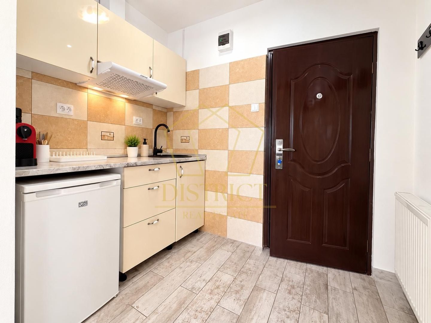 Apartament cu 1 camera | Central - Poză 2
