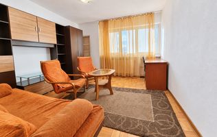 Apartament 2 camere, 50 mp utili, Cetate, etaj 3