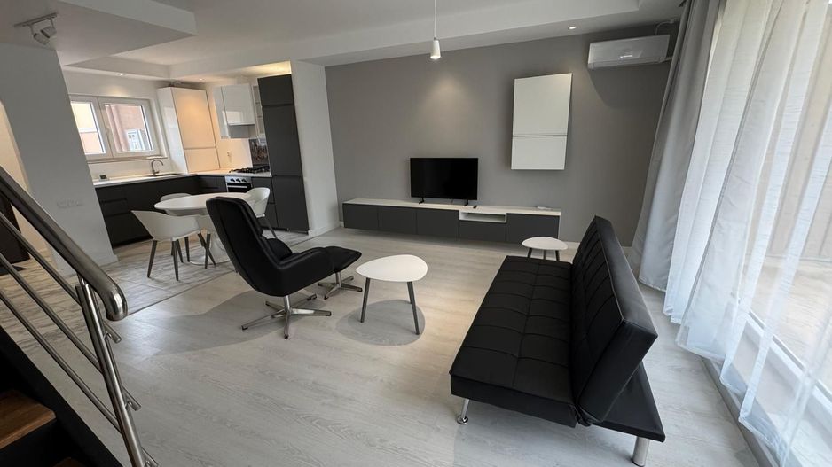 Vila noua cu mansarda Cosmopolis - Poză 15