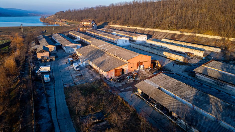 Fosta Ferma a Partidului de la Horgesti - de vanzare - Poză 17