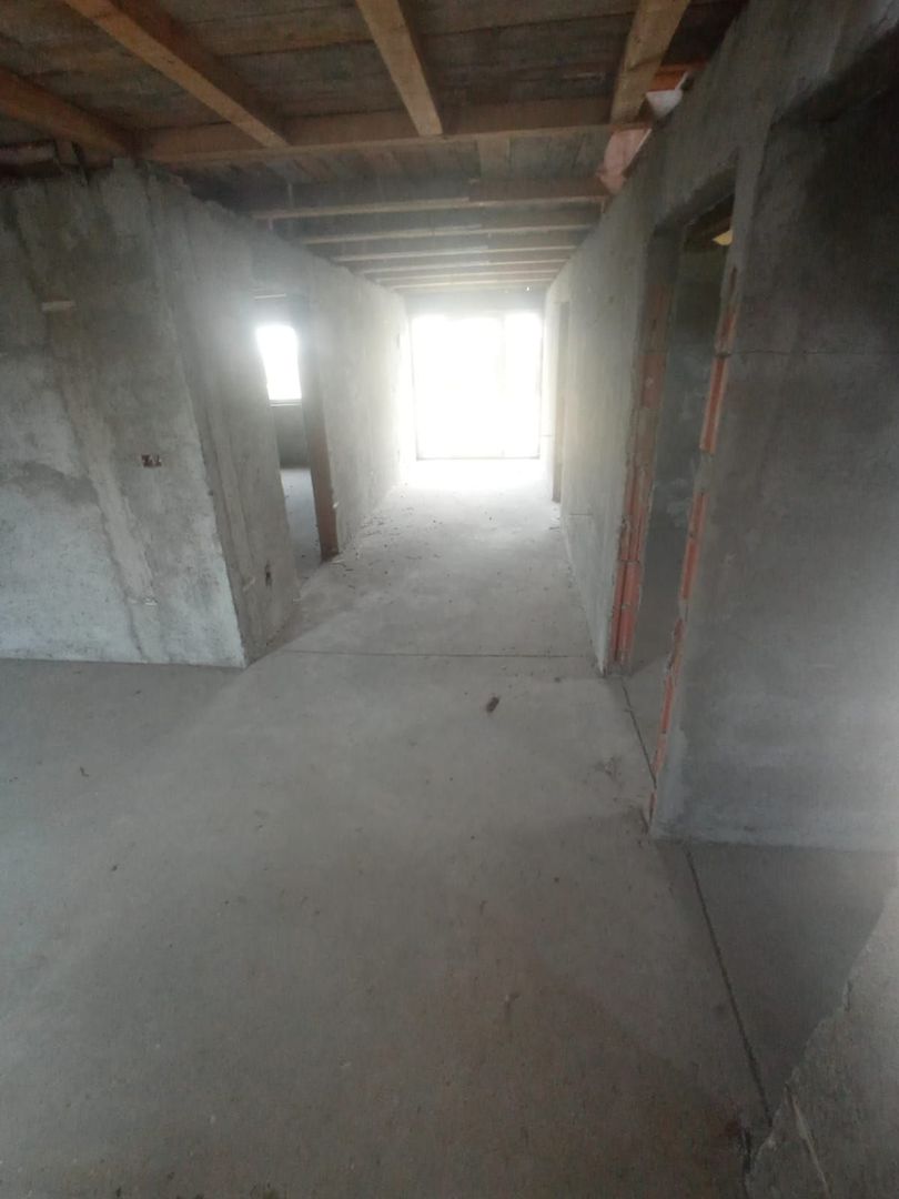 CASA INDIVIDUALA TEGHES, 4 CAMERE, GARAJ INTERIOR, COMISION 0% - Poză 14