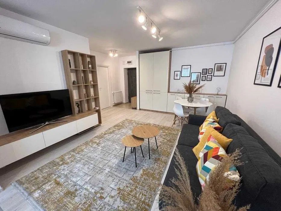 Apartament 2 camere cu centrală proprie și parcare - Poză 1