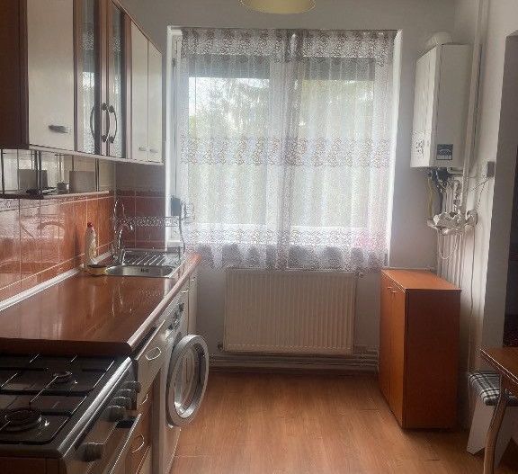 Apartament cu 2 camere de vânzare în Astra, Brasov - Poză 3