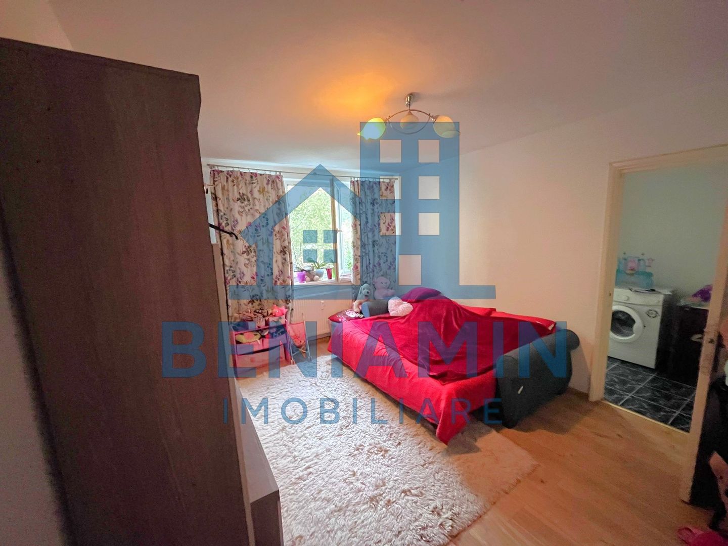 Apartament 2 camere Calea Bucuresti Institut etaj 2 bilateral - Poză 1