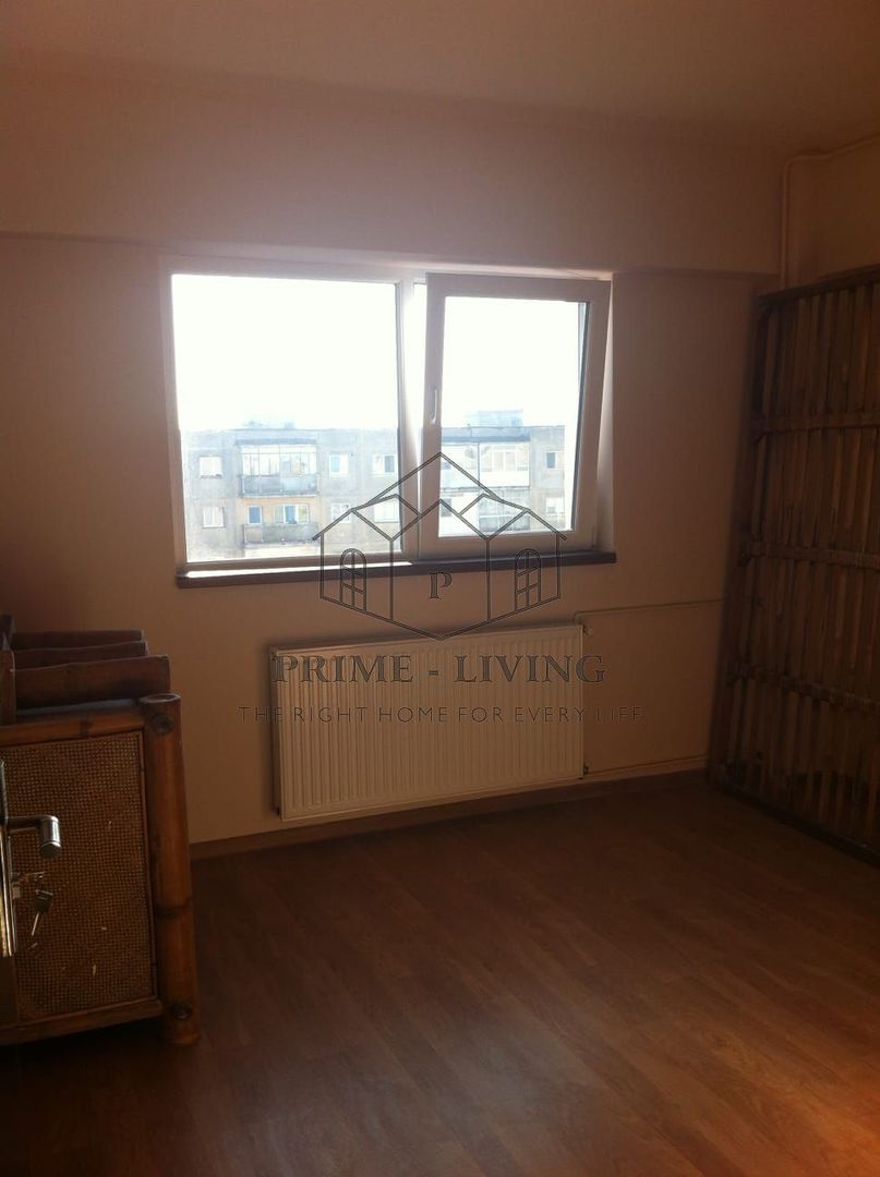 APARTAMENT CU 4 DORMITOARE LA VANZARE ZONA BASARABIA - Poză 4