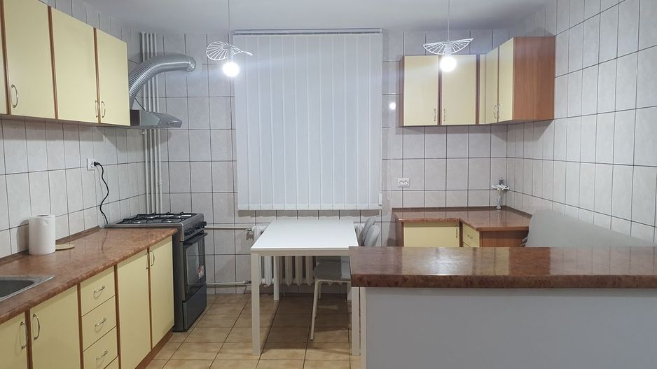Apartament 2 camere, mobilat si utilat, metrou Lujerului - Poză 1