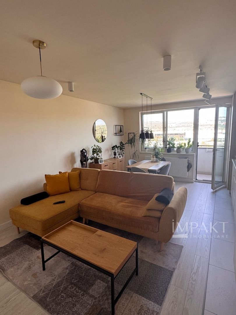 Apartament cu 3 camere de închiriat - Poză 2