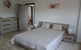 Vila de lux cartierul Padurea Baneasa - Poză 2