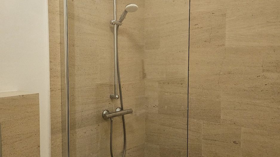 Apartament de închiriat cu 2 camere, în locație centrală, zona unirii - Poză 3