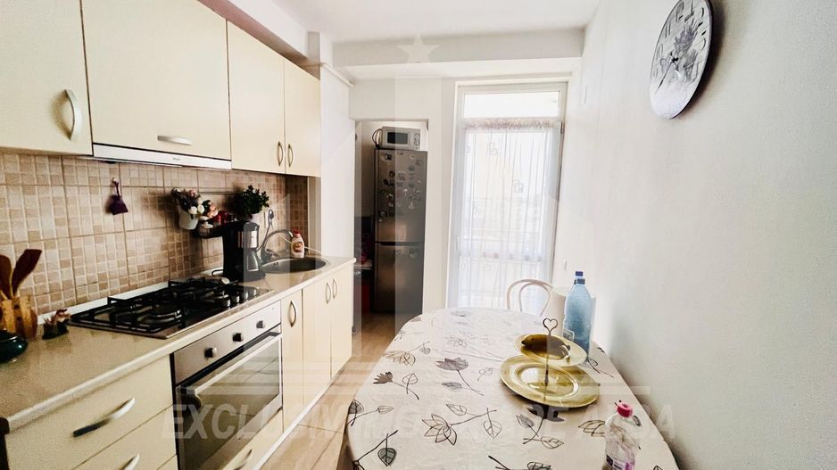 Apartament 2 camere bloc nou Tolstoi, etaj intermediar, 2 balcoane - Poză 4