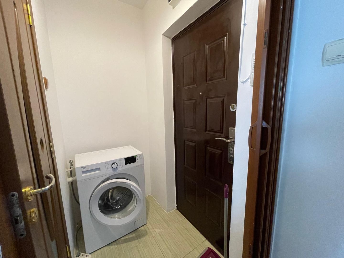 GARS. PIATA SUDULUI, PET-FRIENDLY, BUCATARIE INCHISA, METROU 8 MIN - Poză 6