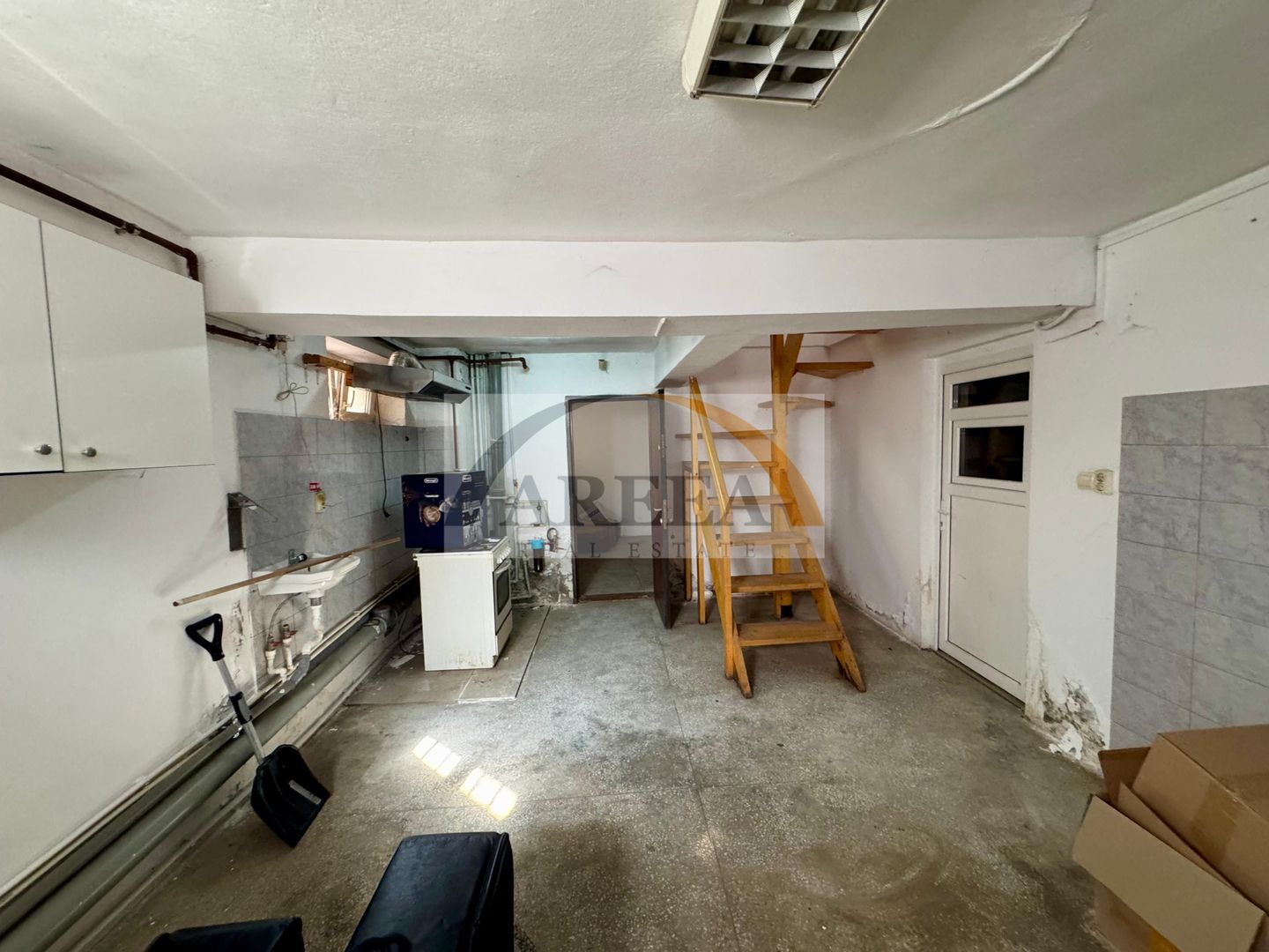 OPORTUNITATE - vila-curte individuala-garaj la Domenii-Popisteanu - Poză 27