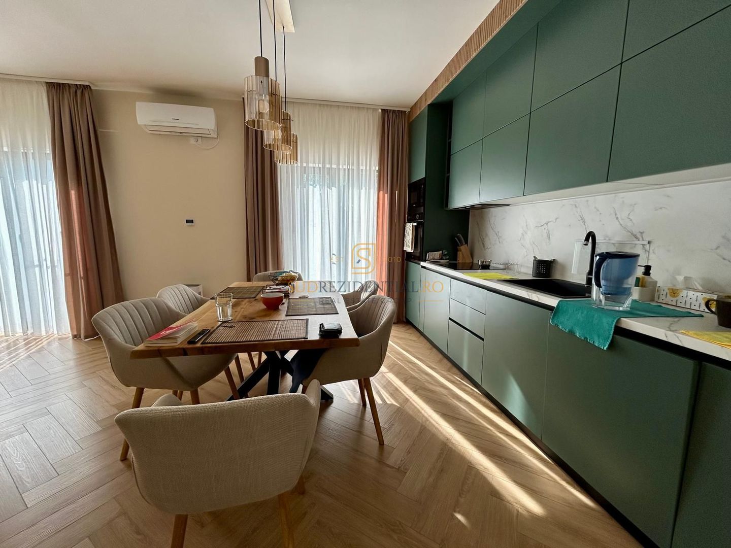 Casă 4 camere | 3 dormitoare | 3 bai | Mobilată premium | Curte 175 mp - Poză 4