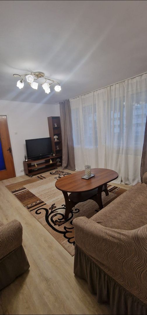 AP. 3 CAMERE DRISTOR, RENOVAT, BUCATARIE INCHISA, METROU 5 MINUTE - Poză 9