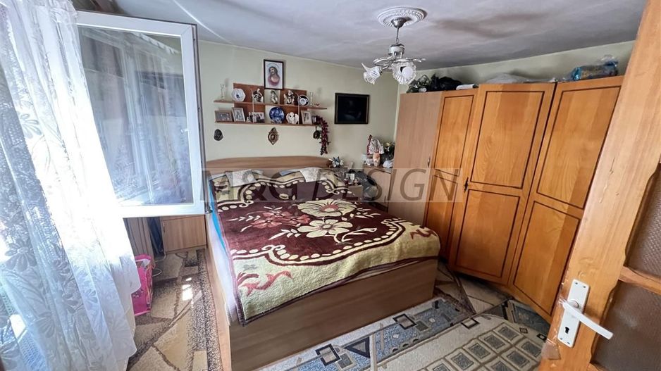 Casa pentru 2 familii zona Ghiroda CENTRALA teren 570mp - Poză 9