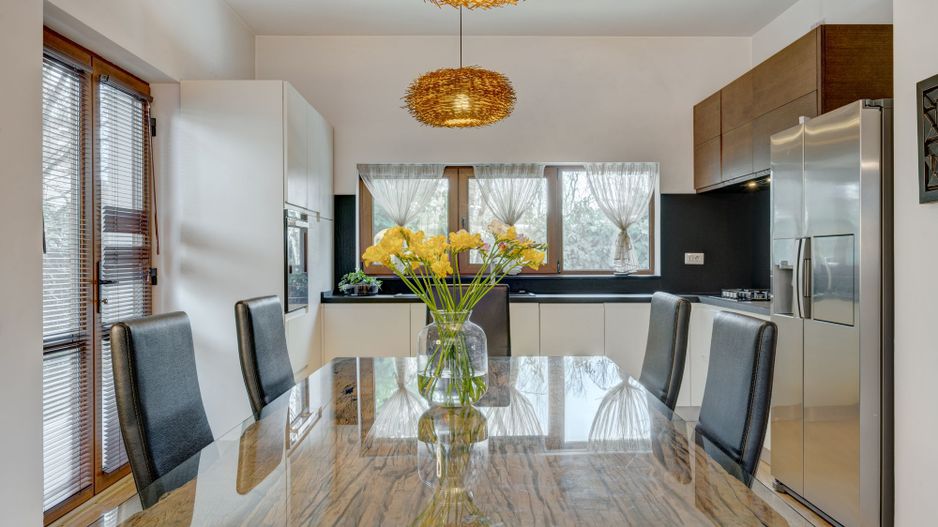 Vila de vanzare in Otopeni-central, zona linistita-Comision 0% - Poză 2