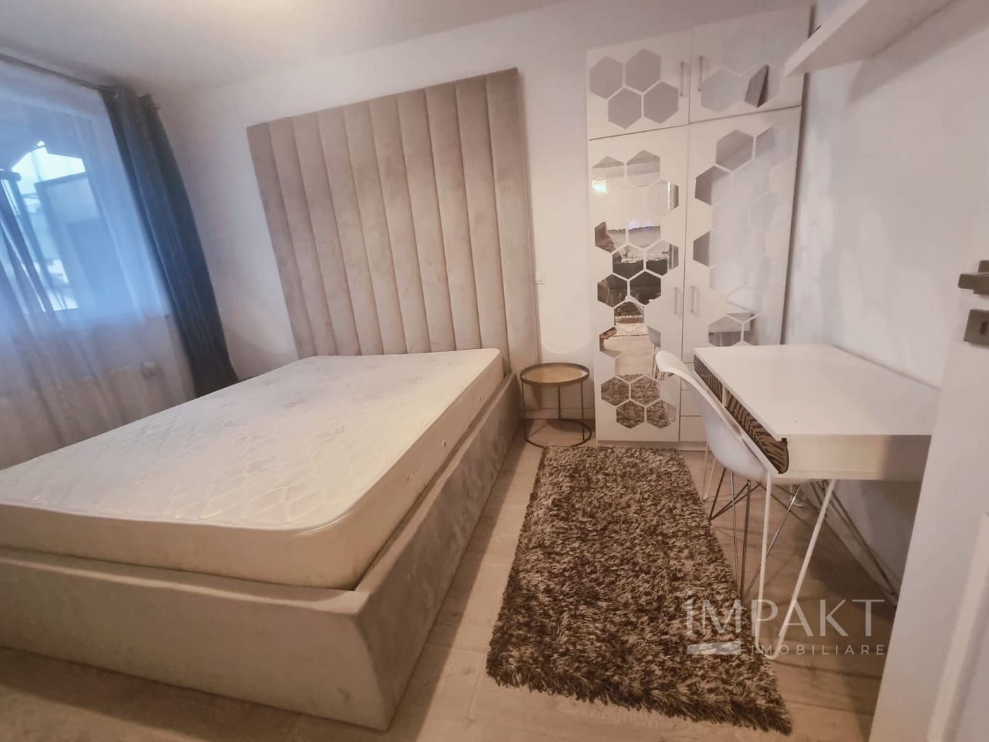 Apartament de inchiriat cu 2 camere, zona The Office! - Poză 3
