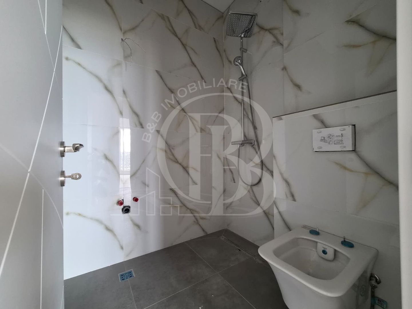 3 camere Loc de parcare inclus Terasa 35mp Liviu Rebreanu - Poză 11