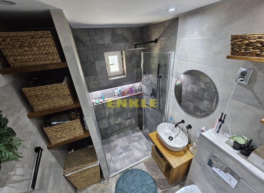 Vânzare apartament 2 camere decomandat – complet renovat. - Poză 6