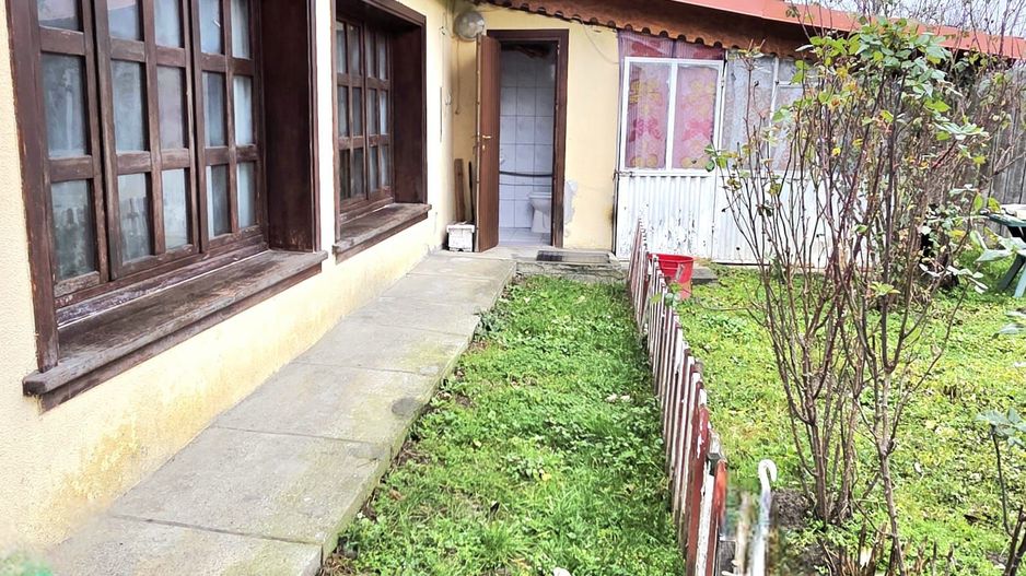 DE VANZARE CASA 5CAMERE ZONA CENTRALA TALMACIU - Poză 31