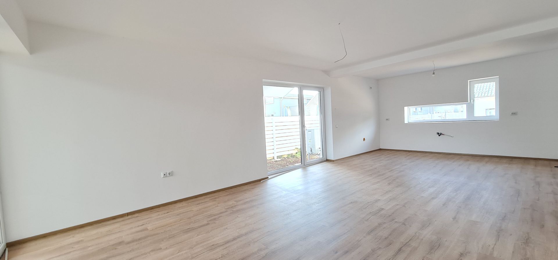 Casa 4 camere finalizata intabulata Cartier Izvor Tarlungeni - Poză 3