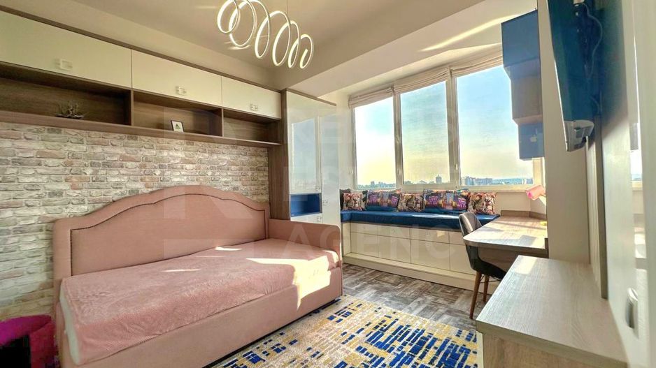 Chirie, apartament, 4 camere, bd. Decebal, sectorul Botanica - Poză 2