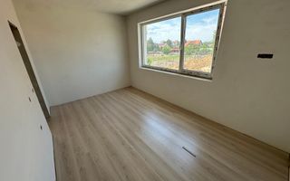 Apartment bloc nou cu lift si loc de parcare inclus - Poză 4
