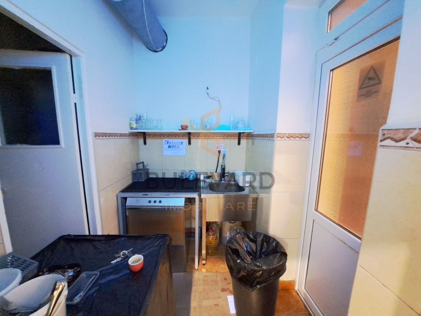 Spatiu alimentatie publica 53 mp + teren 111 mp! - Poză 12