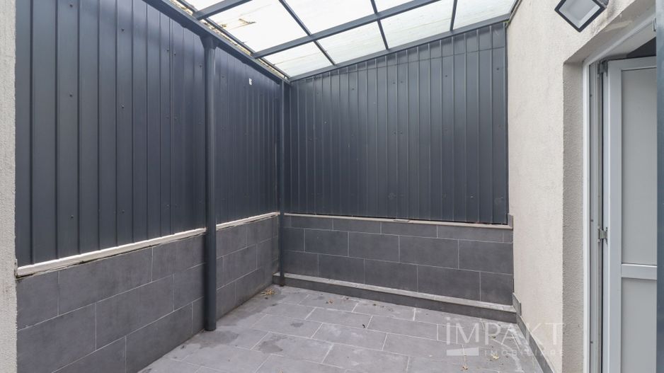 Casa insiruita cu finisaje de lux in cartierul Europa - Poză 31