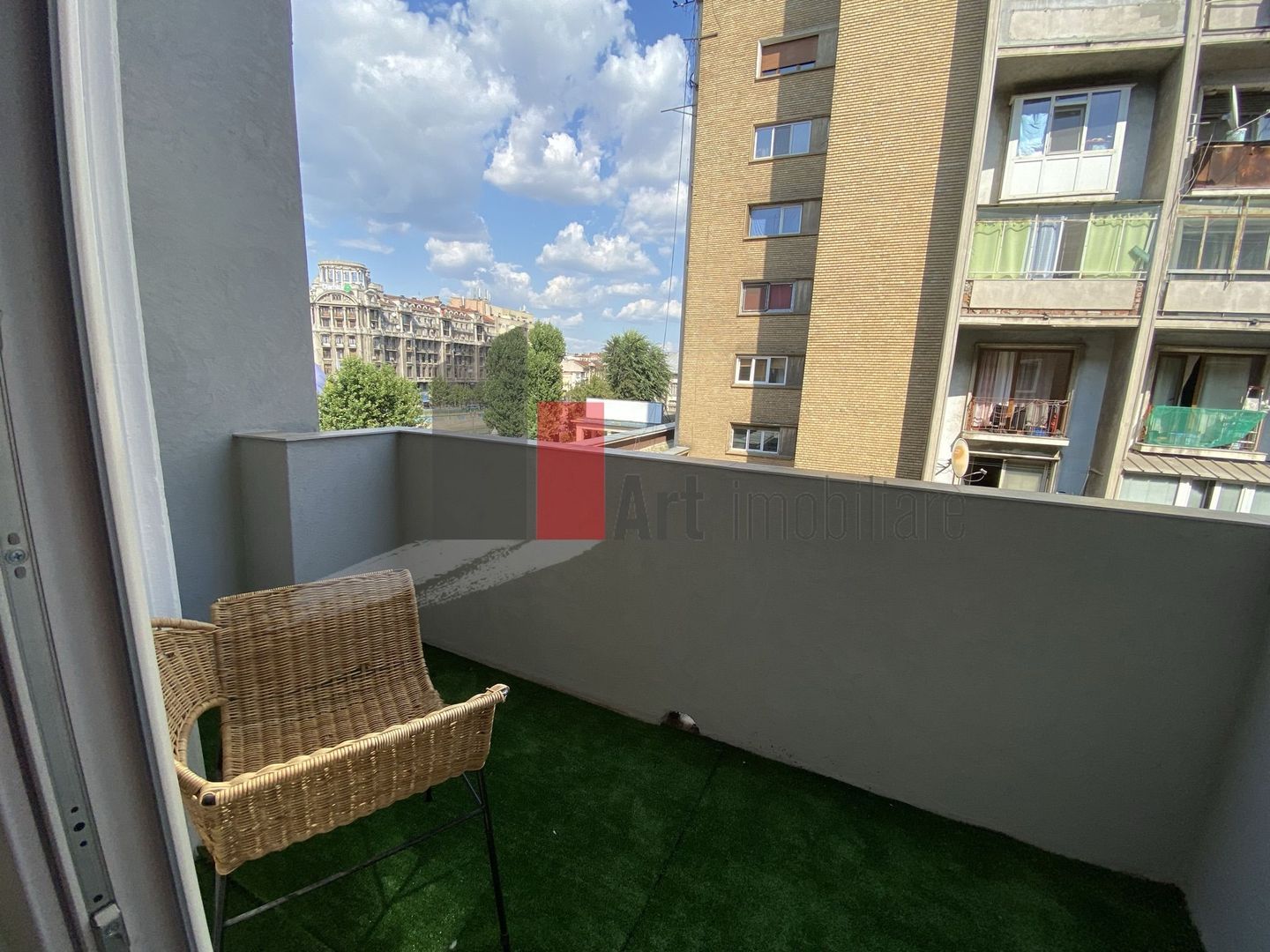 Apartament deosebit 2+1 camere complet renovat - Natiunile Unite - Poză 12