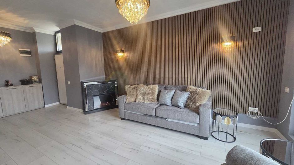 Casă tip duplex de închiriat – Caro Village Otopeni - Poză 1