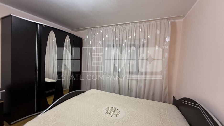 Apartament 3 camere | 100 mp | Zona Centrală | Etaj 1 | 450 €/lună - Poză 3
