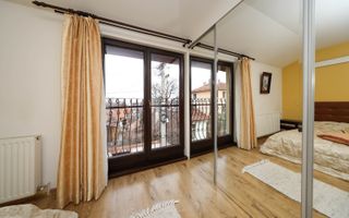 Casă deosebită de vânzare în centrul Brașovului - Poză 44