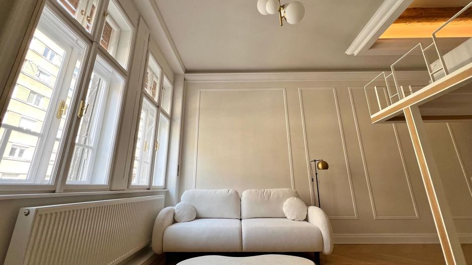 Inchiriere apartament Ultracentral | Palatul Victoria | Comision 0 - Poză 2