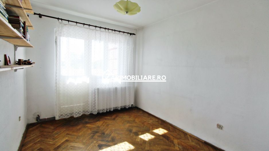 Dambu Pietros - Zona Ansamblul Muresul - 4 camere - 2 balcoane - Poză 6