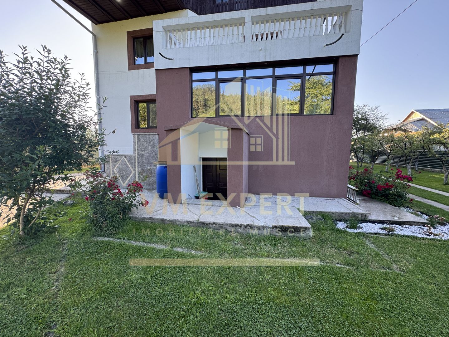 VILA S+P+E-306 MP, TEREN 2078 MP, CAMPULUNG - Poză 58