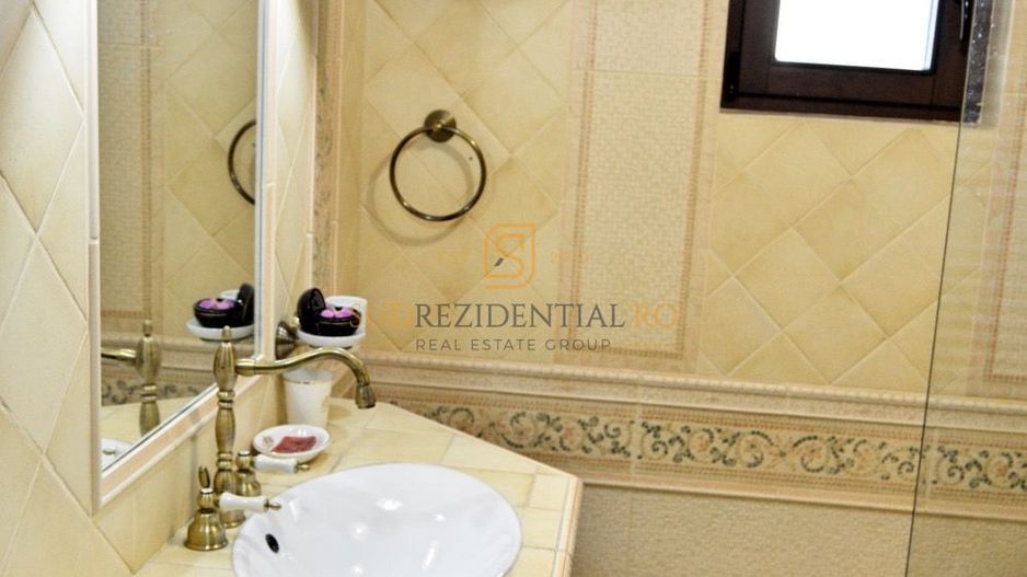 3 Camere,  Natiunile Unite - Palatul Parlamentului, Mobilat lux - Poză 21