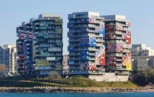 3 CAMERE | VEDERE FRONTALĂ LA MARE | SPECTRUM RESIDENCE