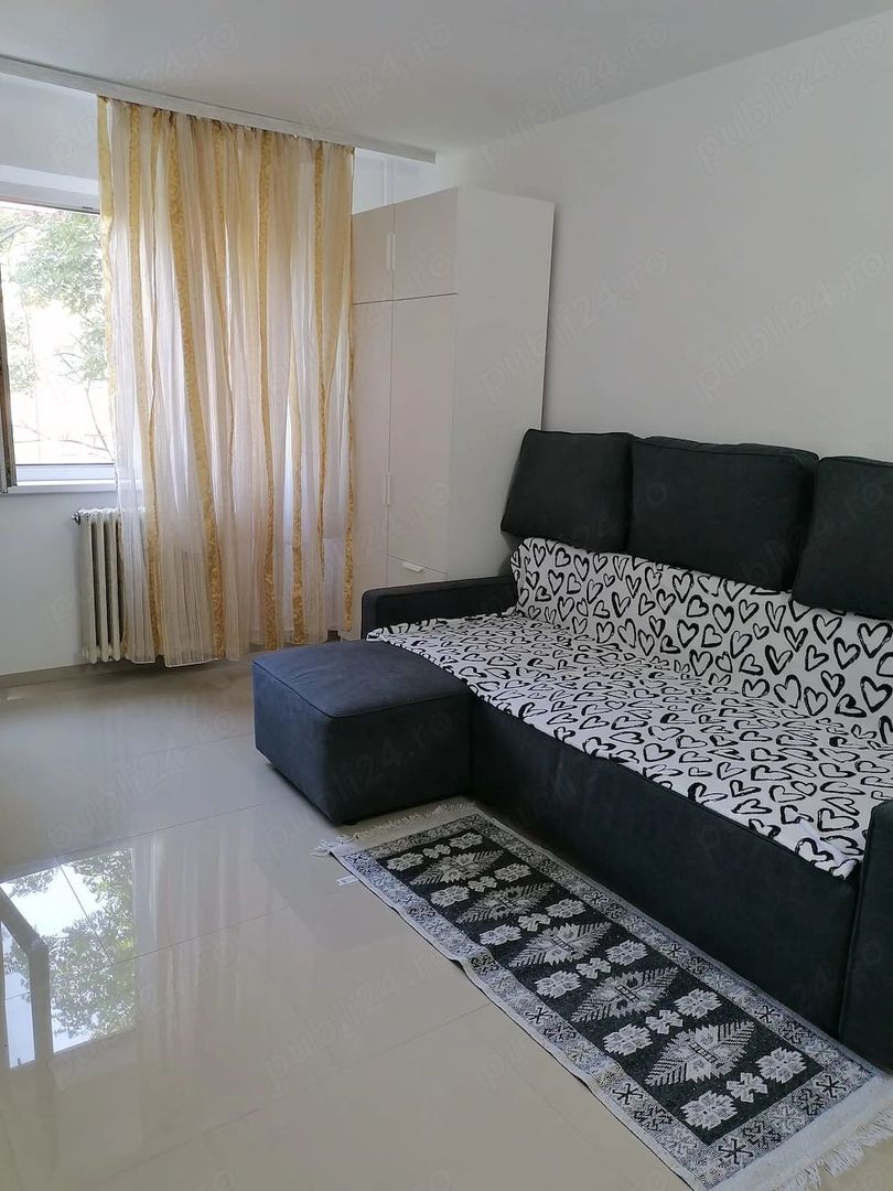 vand aparatment 3 camere, bucatarie si doua bai. 51 mp langa piata Doina - Poză 4