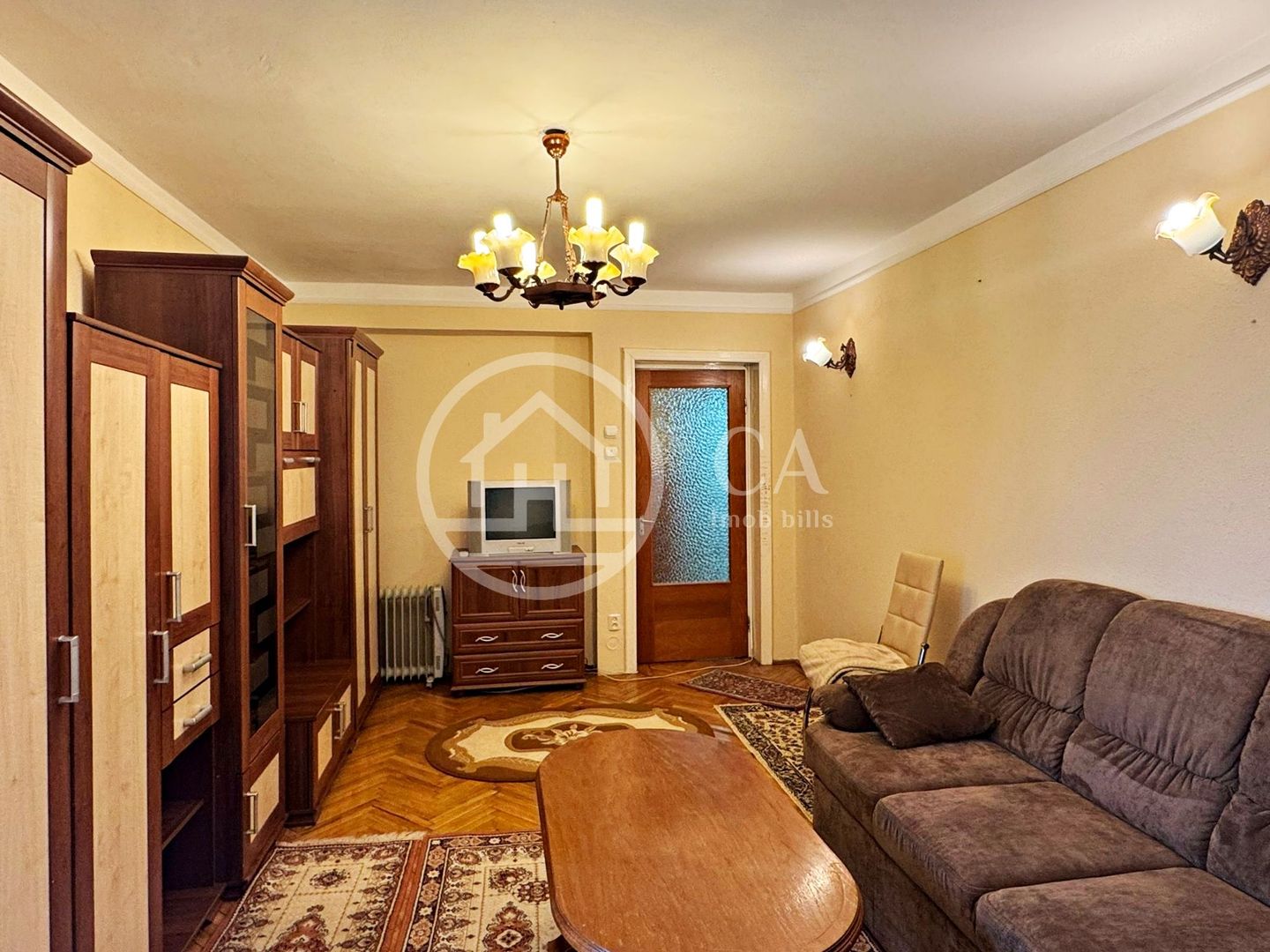 Apartament de închiriat cu 3 camere în Centrul Civic, Oradea - Poză 5