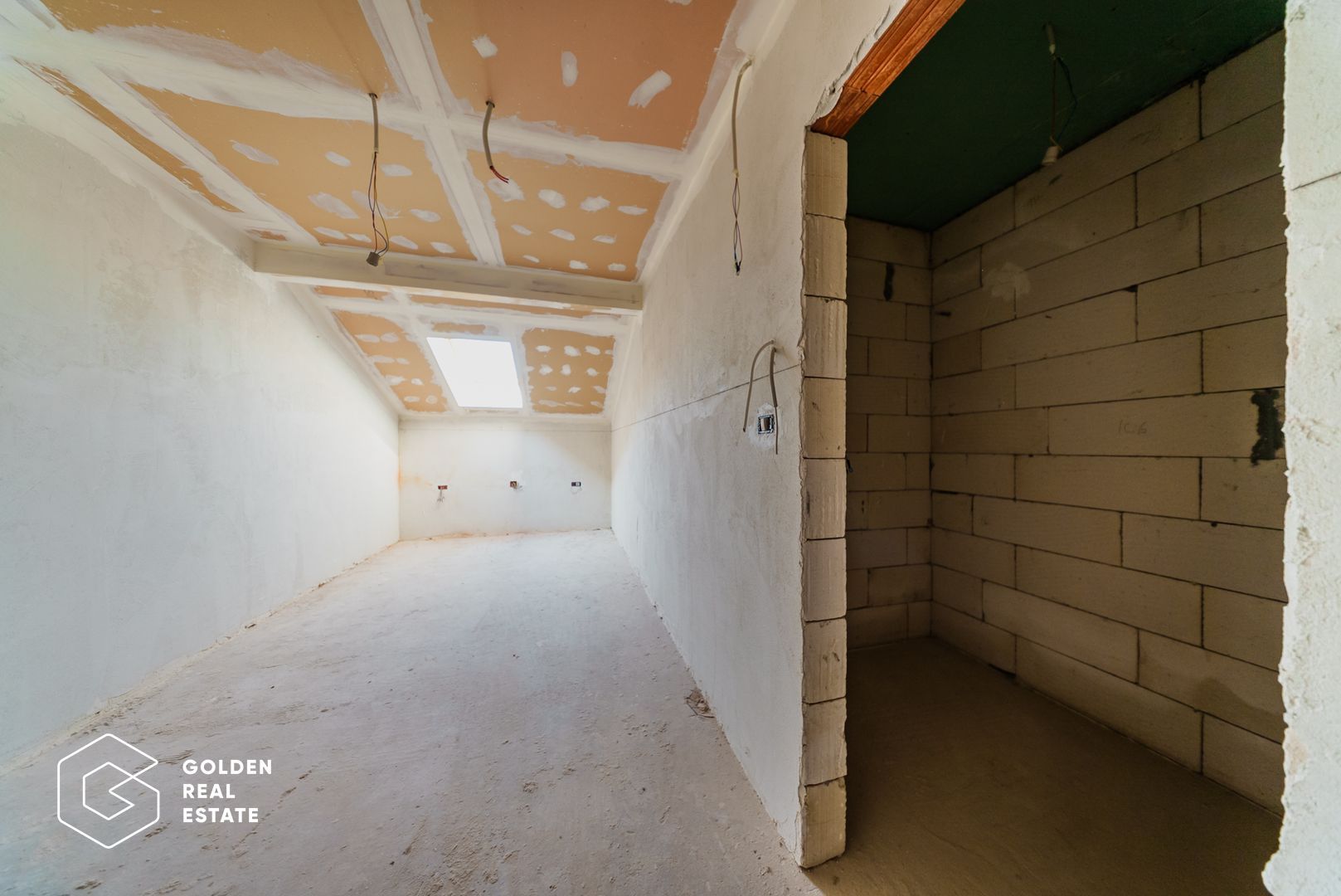 Cladire ultracentrala, Piata Catedralei, Comision 0% - Poză 10